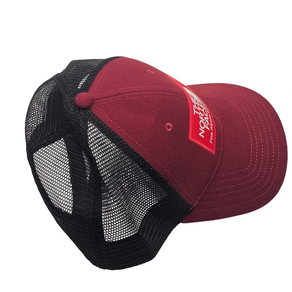 The North Face Trucker Hat OS Burgundy Black Gorpcore Snapback Cap